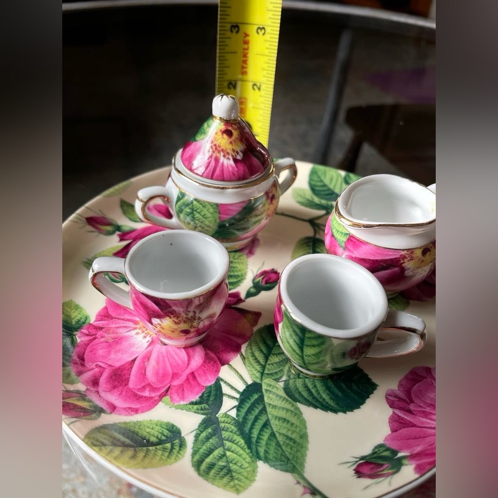 Vintage Children’s Miniature Doll Tea Set